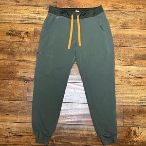 FIGS Technical Collection Jogger Scrub Pants – Size S